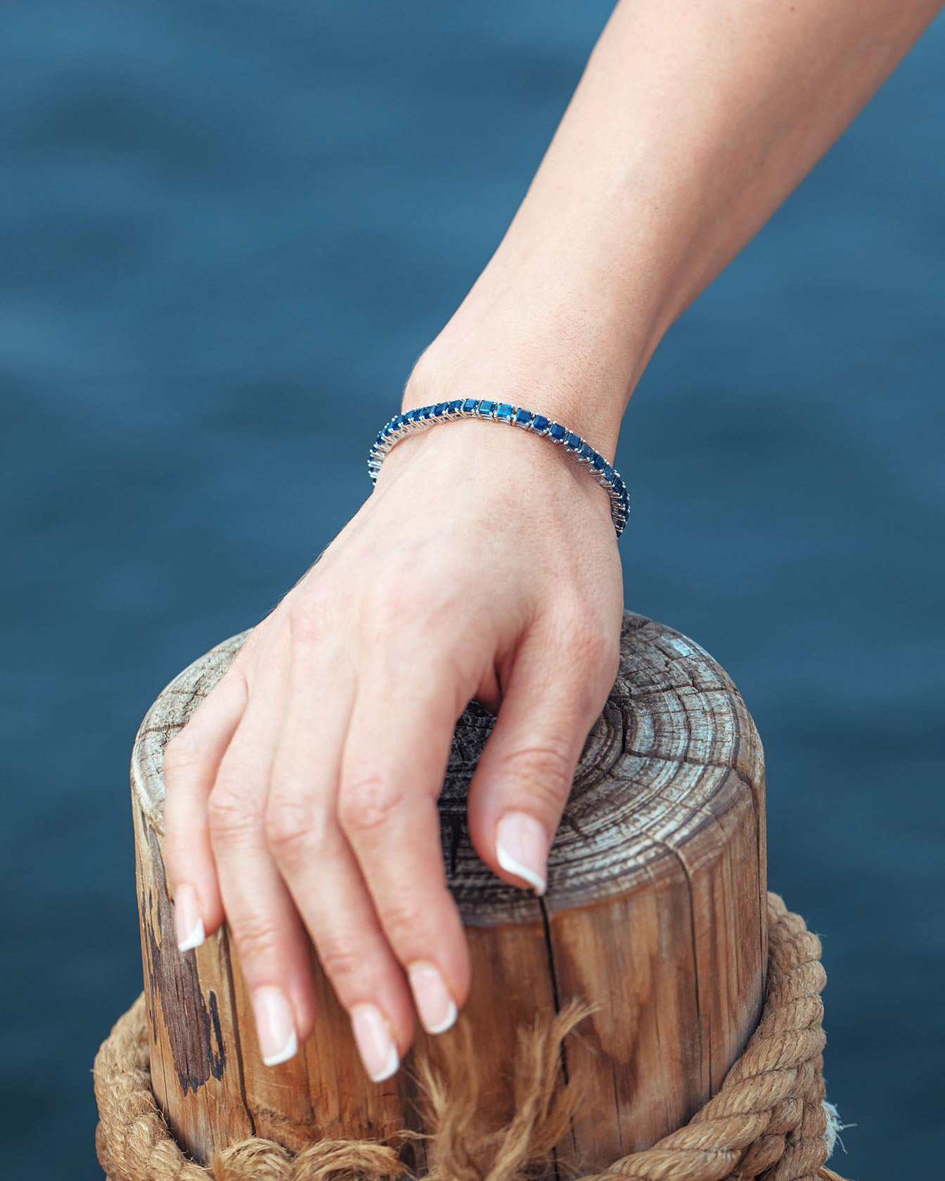 Blue Sapphire Princess Cut Tennis Bracelet
