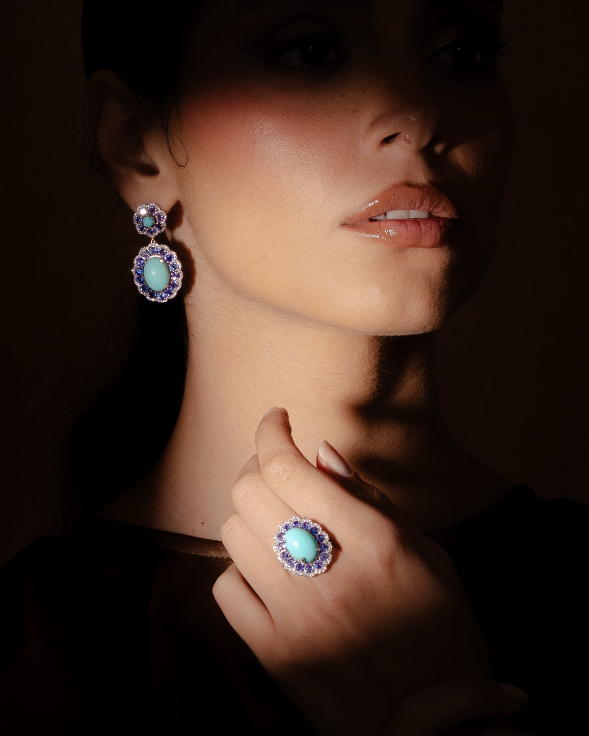 Model wearing the Anjus Marigold Blue Ring