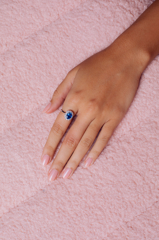 Cluster Round And Baguette Diamond Oval Cut Blue Sapphire Rings